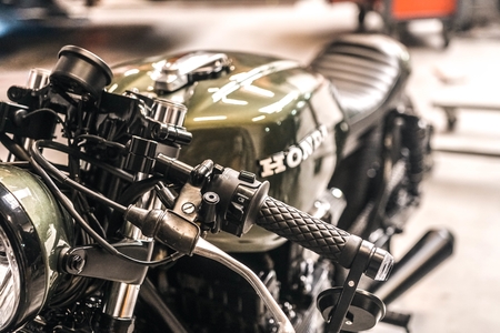 carrosserie lazoore herlakken moto - oldtimers